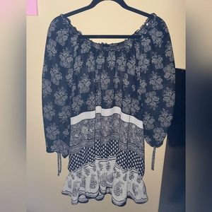 Black and White Patterned Top
